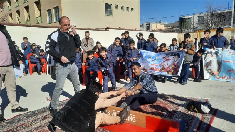 مسابقات بومی و محلی در شهرستان درگزین به مناسبت دهه مبارک فجر