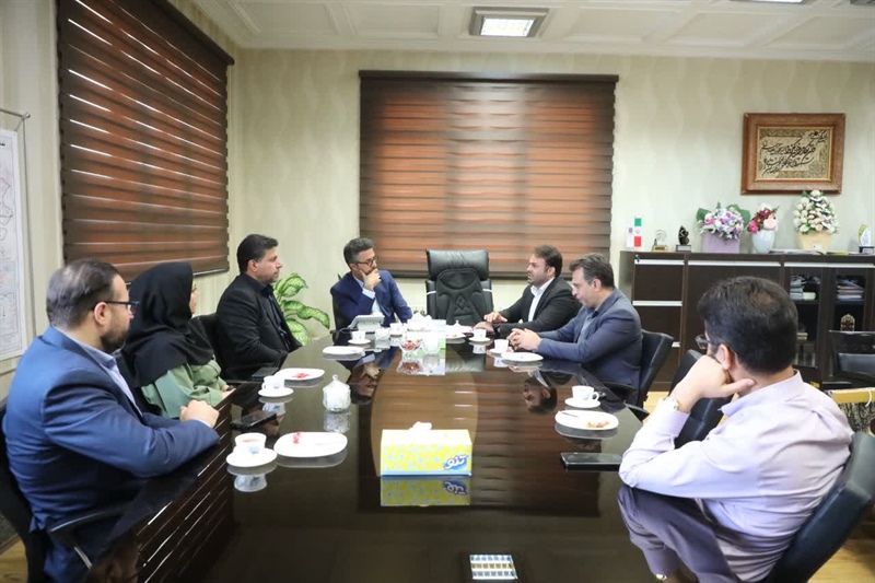 بررسی رفع موانع و تسهیل شرایط بازگشایی پیست اسکی تاریکدره در زمستان