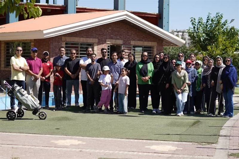 برگزاری جشنواره آموزش مینی گلف به مناسبت گرامیداشت هفته وحدت