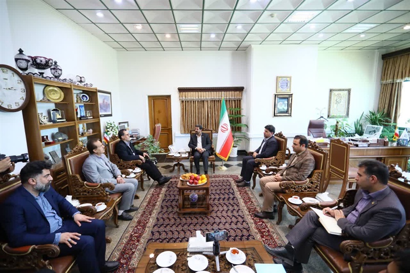 استاندار همدان به‌عنوان سفیر ورزش همگانی معرفی شد