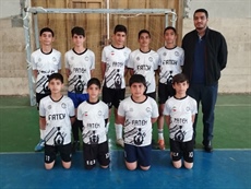 قهرمانی غرورآفرین تیم فوتسال فاتح اسدآباد در رقابت‌های دوستانه چهارجانبه استان کرمانشاه