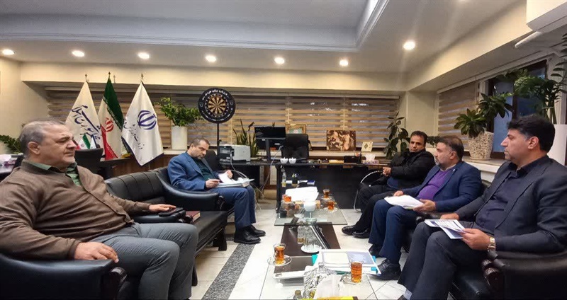 نشست تخصصی مدیرکل ورزش و جوانان همدان با معاون پارلمانی وزارت ورزش و جوانان