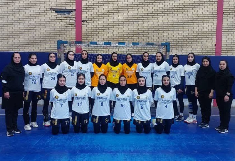 درخشش چشمگیر دختران ملایری در رقابتهای لیگ دسته یک هندبال بانوان کشور