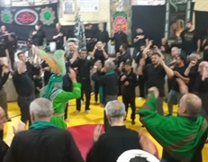 برگزاری مراسم عزاداری عاشورای حسینی با حضور جامعه ورزش در زورخانه پهلوان علی میرزای همدانی