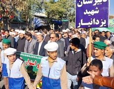 طنین بلند صدای «مرگ بر اسرائیل و آمریکا » در راهپیمایی روز سیزده آبان در شهرستان ملایر