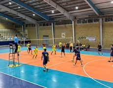 پایان رقابت‌های والیبال ادارات اسدآباد به مناسبت هفته بسیج