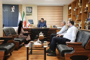دیدار علی حقیقی با کیمیا زارعی قهرمان همدانی روئینگ / بررسی وضعیت قهرمان ملی استان همدان