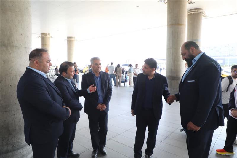 استقبال مدیرکل ورزش و جوانان همدان از مدال‌آوران بازی‌های جهانی روستایی در فرودگاه امام خمینی(ره)