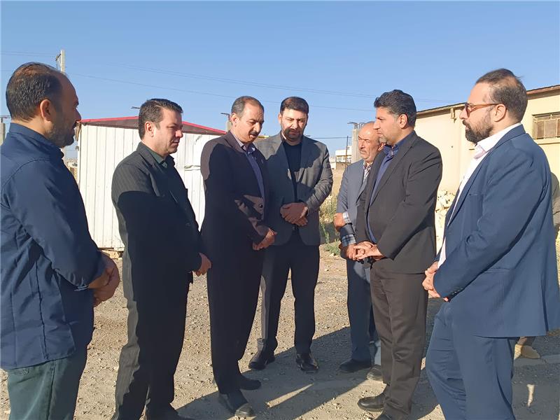 حقیقی: واگذاری پروژه زمین چمن صالح‌آباد به استان، روند تکمیل طرح را شتاب داد