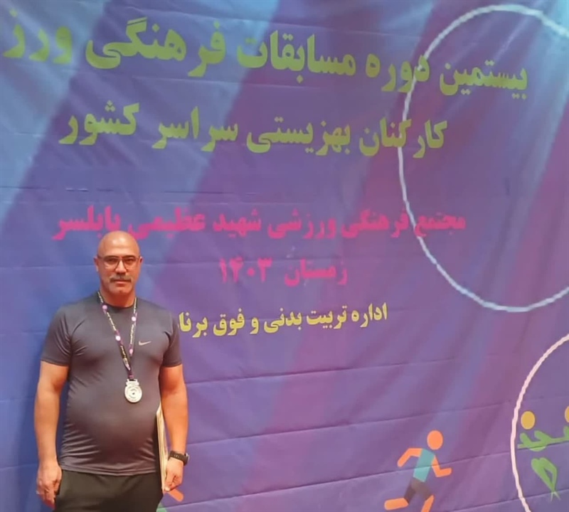 همدان بازهم مدال آور در مسابقات شنا کشور