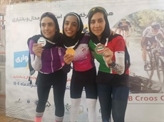 کسب مقام سوم تیمی و سوم انفرادی  کشور توسط بانوان دوچرخه سوار همدان در رشته کراس کانتری