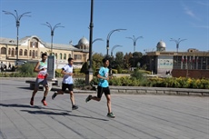 برگزاری همایش دو همگانی به مناسبت هفته تربیت‌بدنی و ورزش در همدان