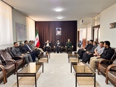 دیدار رئیس اداره ورزش و جوانان شهرستان تویسرکان با امام جمعه شهرستان به مناسبت هفته تربیت بدنی