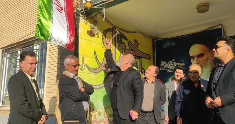 نواخته شدن زنگ تربیت بدنی و ورزش در مدرسه شهید طالبیان نهاوند