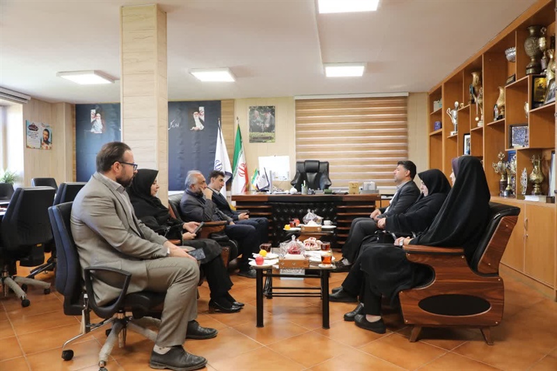 دیدار مدیرکل فرهنگ و ارشاد اسلامی با مدیرکل ورزش و جوانان استان همدان به مناسبت هفته تربیت بدنی و ورزش