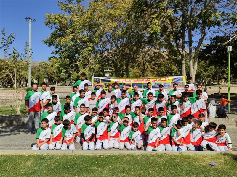 برگزاری همایش خانوادگی  تکواندو در شهرستان ملایر