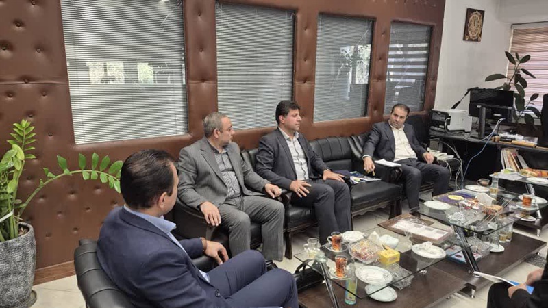 پیگیری امور ورزشی و عمرانی استان همدان در دیدار مدیرکل با معاون پارلمانی وزارت ورزش و جوانان
