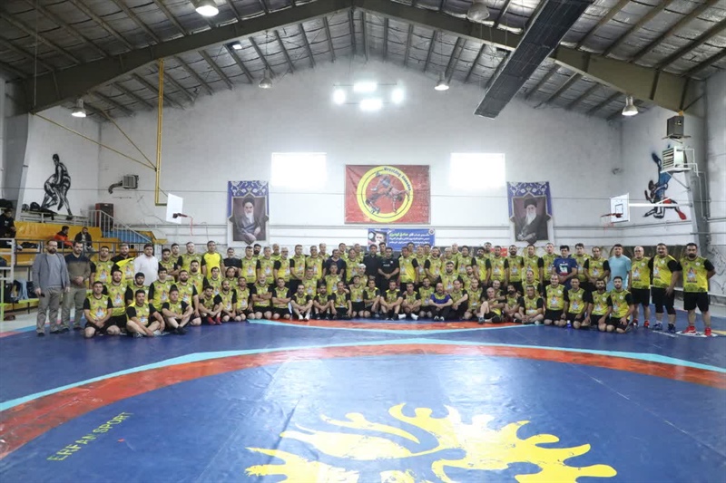 برگزاری کلاس دانش‌افزایی مربیان کشتی استان همدان با حضور بیش از ۱۰۰ مربی زیر نظر صادق گودرزی