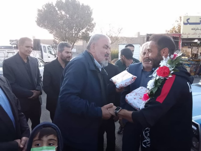 مراسم استقبال از قهرمان و بهترین سنگربان آسیا در نهاوند