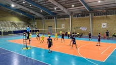 پایان رقابت‌های والیبال ادارات اسدآباد به مناسبت هفته بسیج