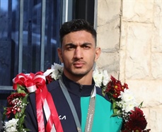 به دلیل آسیب دیدگی نتوانستم مدال طلا بگیرم