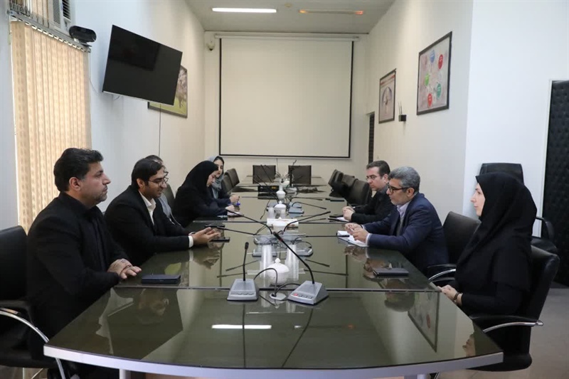 تفاهم‌نامه همکاری اداره‌کل ورزش و جوانان با اداره‌کل آموزش فنی و حرفه‌ای استان در خصوص مهارت‌آموزی جوانان