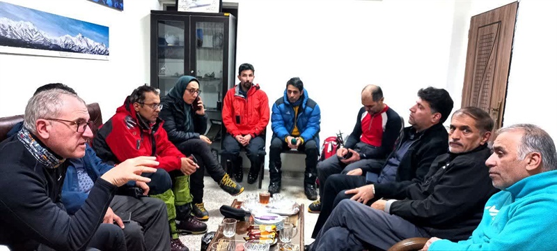 کمیته بحران برای یافتن سه کوهنورد مفقودی تشکیل جلسه داد