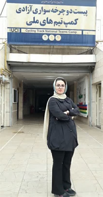 بانوی ملایری مفتخر به دریافت گواهینامه درجه سه فدراسیونی دوچرخه سواری در کشور شد