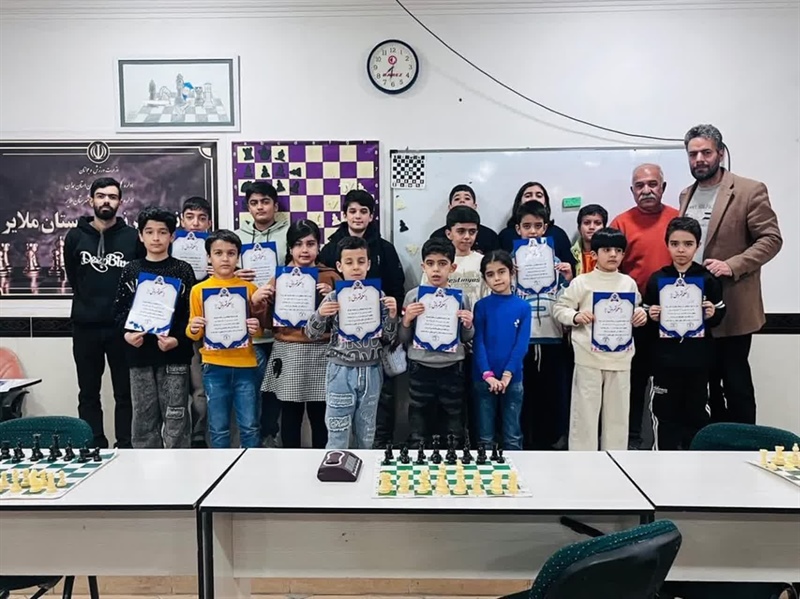 مسابقات شطرنج گرامیداشت هفته جوان در شهرستان ملایر