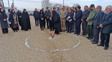 کلنگ احداث سالن ورزشی روستای نیر به زمین زده شد