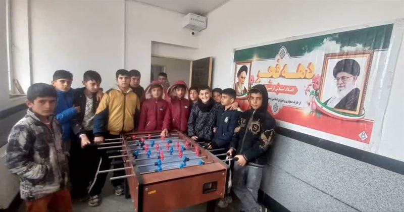 مسابقات فوتبال دستی گرامیداشت دهه مبارک فجر در روستای ینگی کند شهرستان ملایر