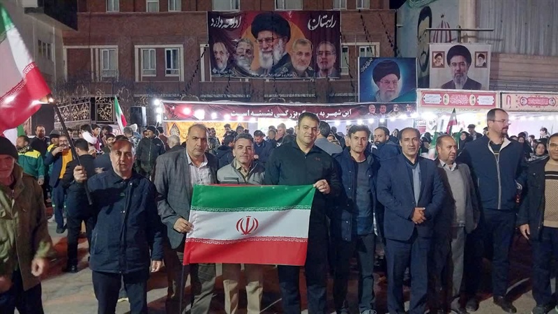 برگزاری اجتماع «خون‌خواهی امام شهید» و اعلام بیعت با مقام معظم رهبری و حمایت از نیروهای مسلح در ملایر
