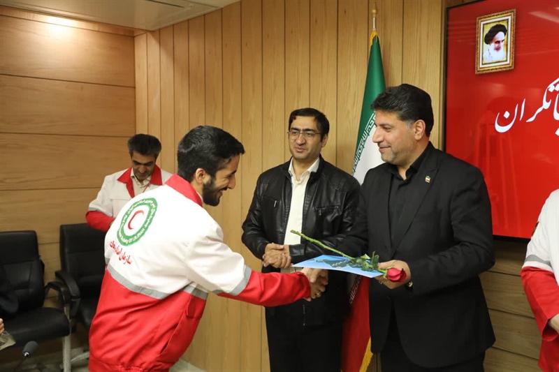 تجلیل از امدادگران جوان هلال احمر استان همدان