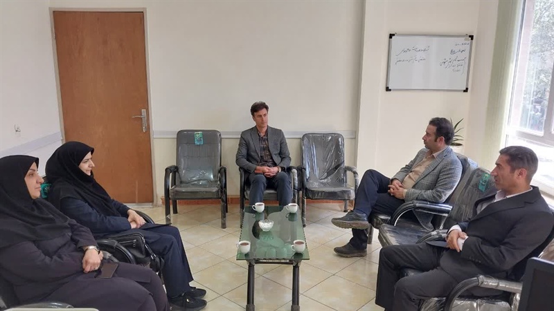 دیدار رئیس و اعضاء هیئت ورزش های همگانی با سرپرست اداره ورزش و جوانان شهرستان ملایر