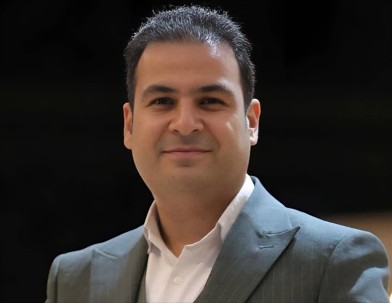 برگزاری همایش ورزش روزانه همدان در جوار آرامگاه باباطاهر عریان