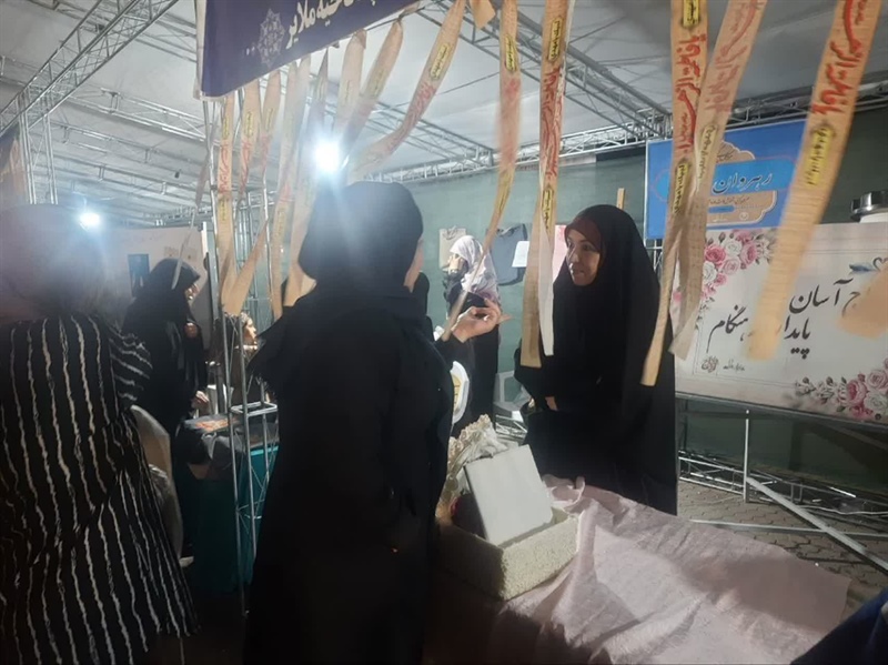برپایی موکب ازدواج آسان پایدار در تجمعات مردم ولایی ملایر