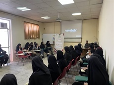 تداوم سلسله کارگاه‌های راه‌اندازی کسب‌وکار اینترنتی در تویسرکان