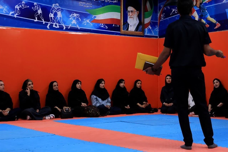 برگزاری دوره بازآموزی داوری کبدی درجه دو با حضور داوران شهرستان‌های مختلف استان همدان