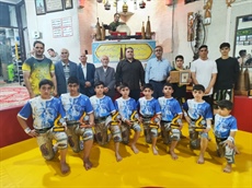 به صدا در آمدن زنگ ورزش در زورخانه پوریای ولی ملایر