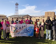 برگزاری مسابقات دوومیدانی دختران به مناسبت هفته تربیت‌بدنی در تویسرکان