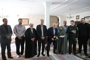 یادواره خانگی دیدار با خانواده شهید امیرگان