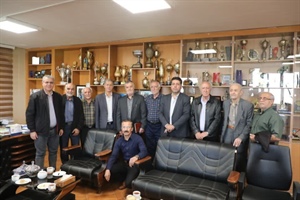 تجلیل بازنشستگان ورزش و جوانان همدان از حمایت‌های علی حقیقی